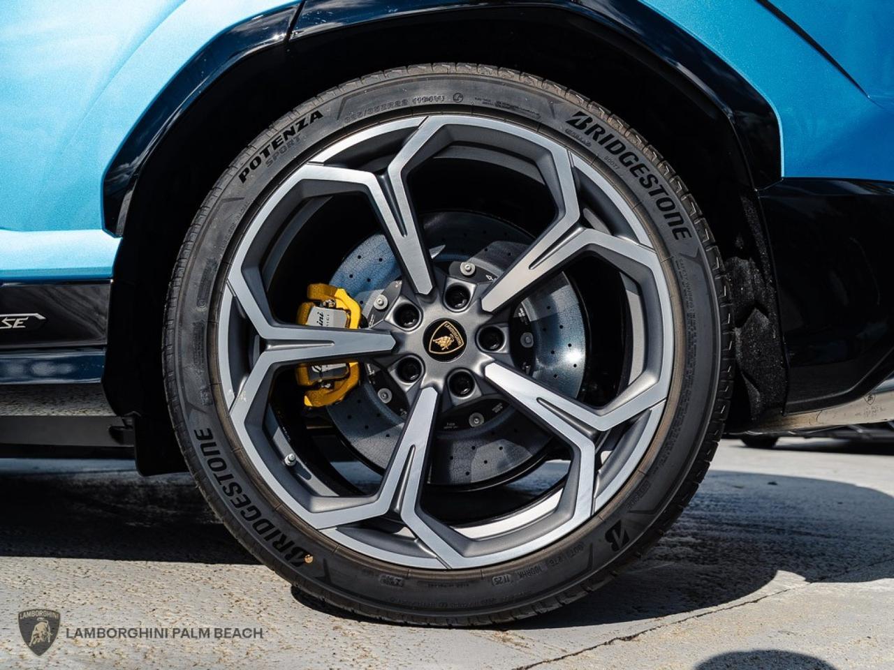 2025 Lamborghini Urus SE West Palm Beach FL