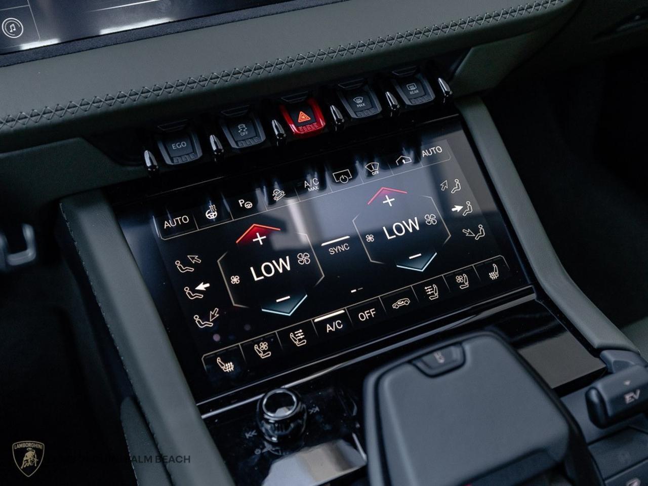 2025 Lamborghini Urus SE West Palm Beach FL