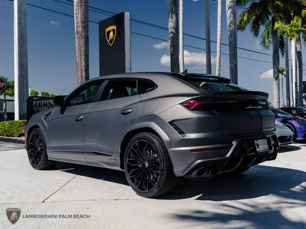 2025 Lamborghini Urus SE West Palm Beach FL