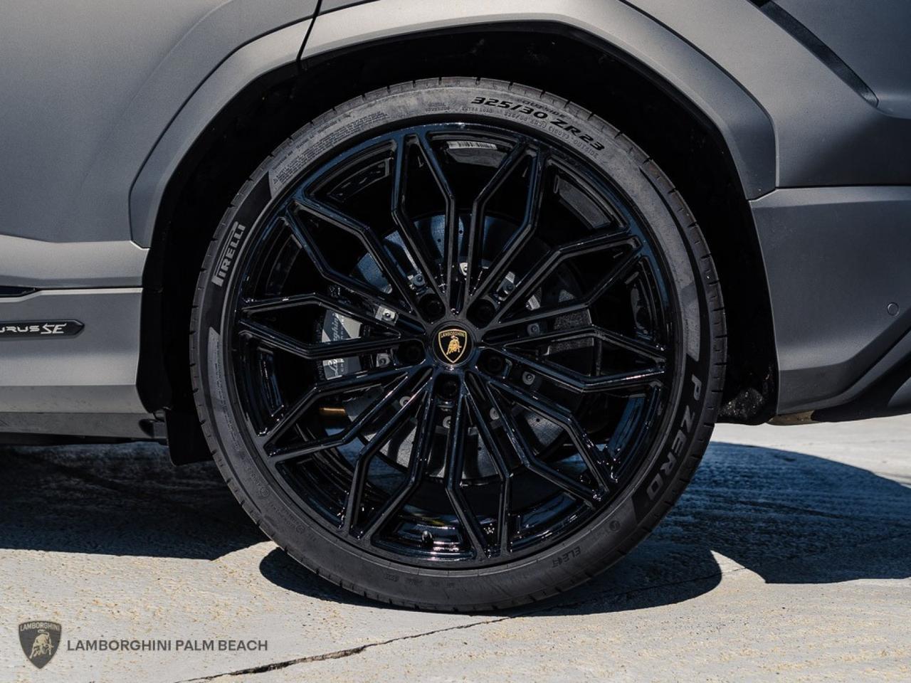 2025 Lamborghini Urus SE West Palm Beach FL