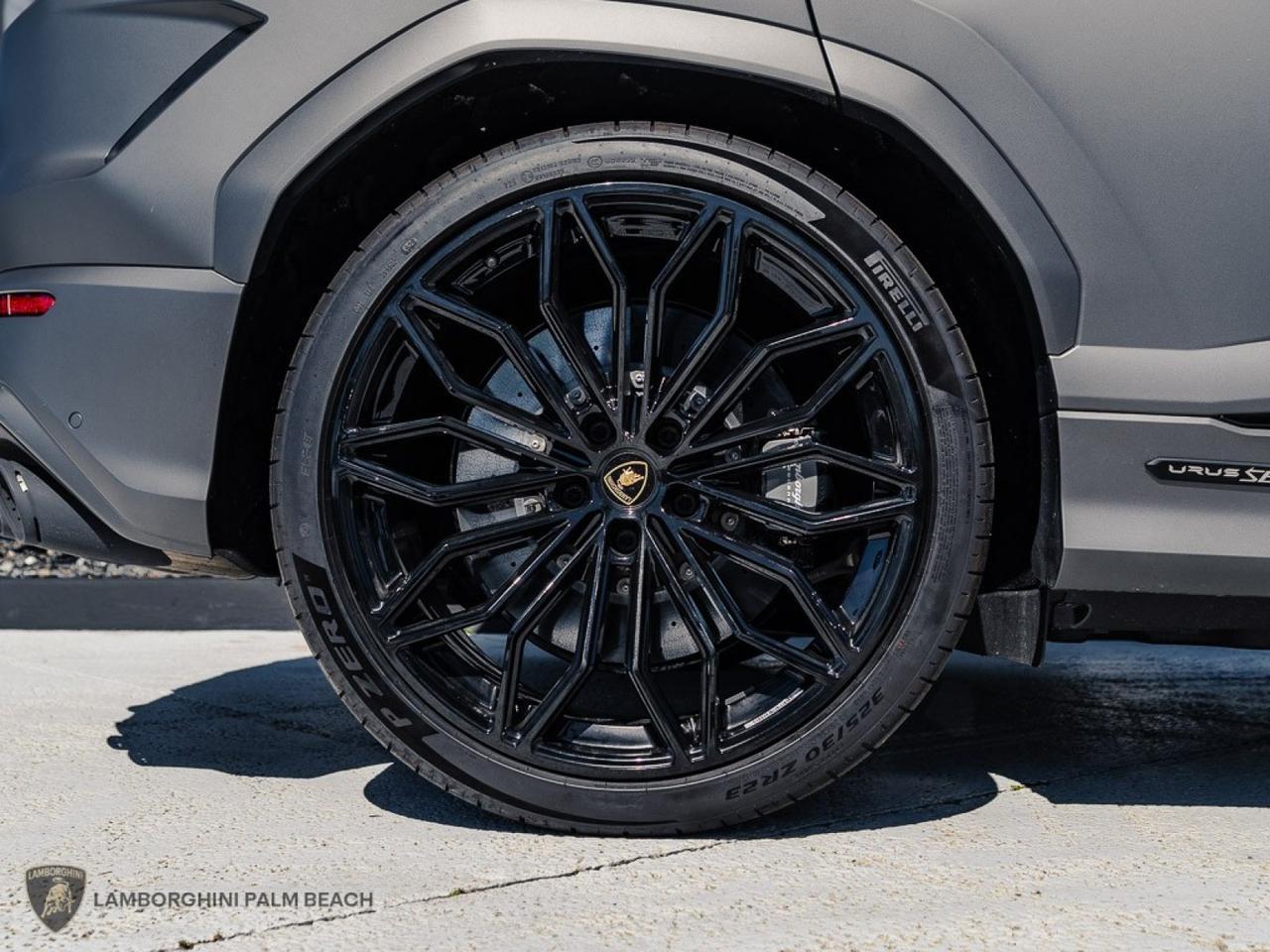 2025 Lamborghini Urus SE West Palm Beach FL