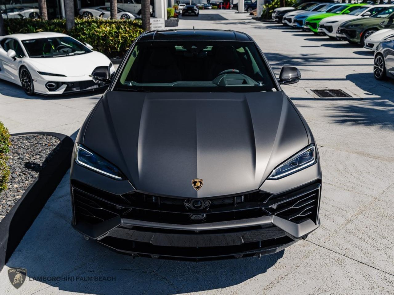 2025 Lamborghini Urus SE West Palm Beach FL