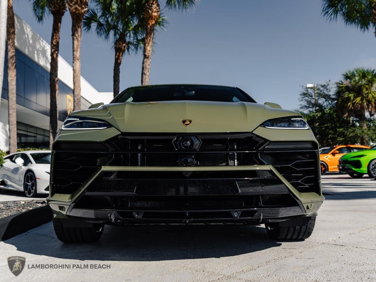 2025 Lamborghini Urus SE West Palm Beach FL
