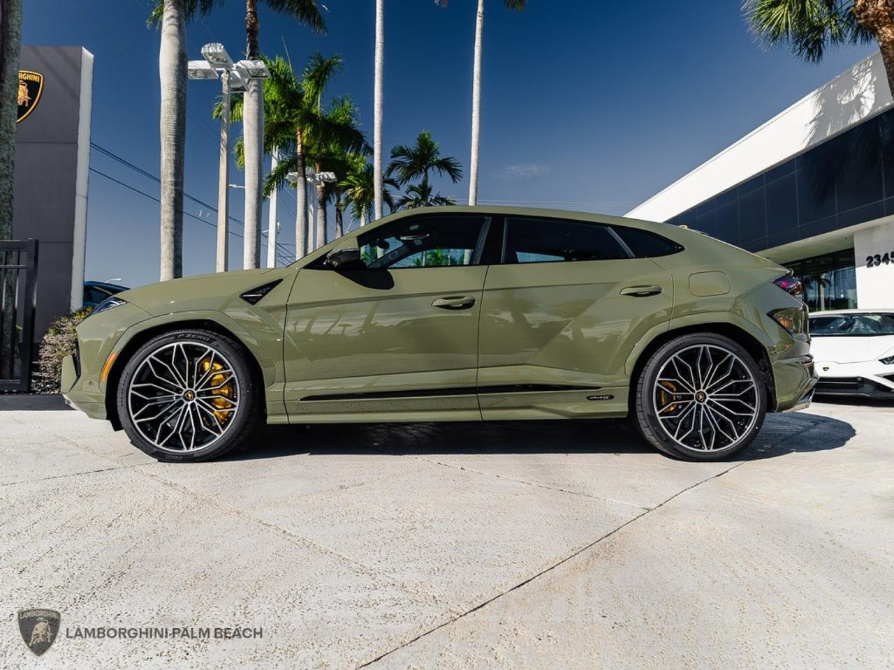 2025 Lamborghini Urus SE West Palm Beach FL