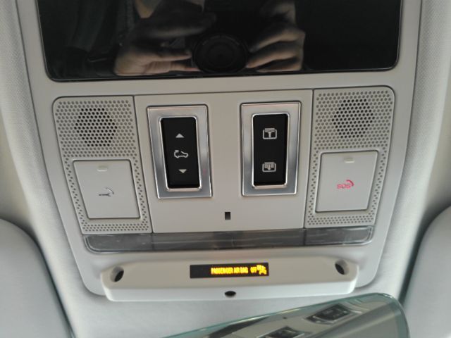 2025 Land Rover Defender 110 P300 Plano TX
