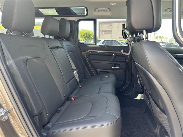 2025 Land Rover Defender 110 P400 S Tucson AZ