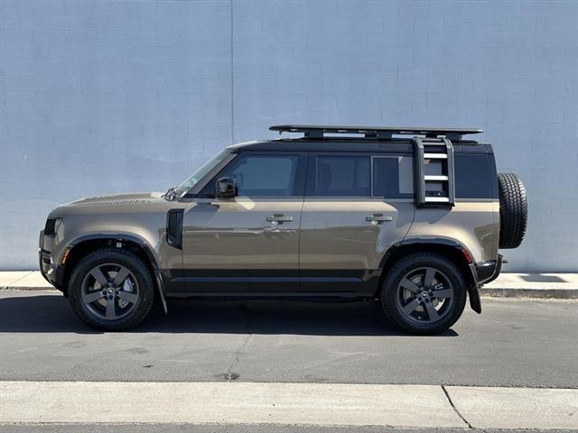 2025 Land Rover Defender 110 P400 X-Dynamic SE Tucson AZ