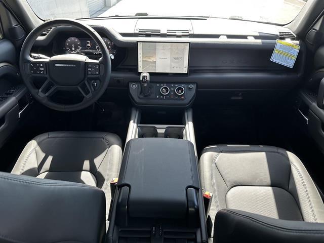 2025 Land Rover Defender 110 P400 X-Dynamic SE Tucson AZ