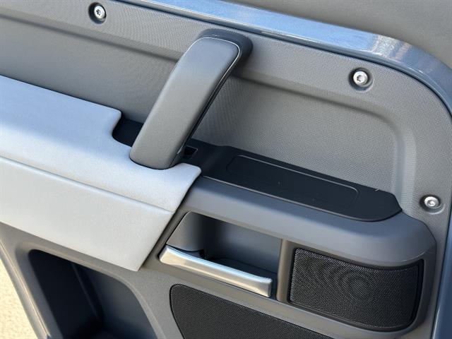 2025 Land Rover Defender 110 P400 X-Dynamic SE Tucson AZ