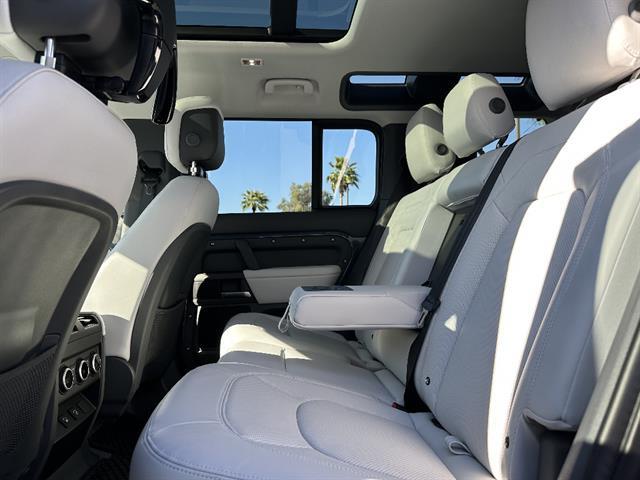 2025 Land Rover Defender 110 P400 X-Dynamic SE Tucson AZ