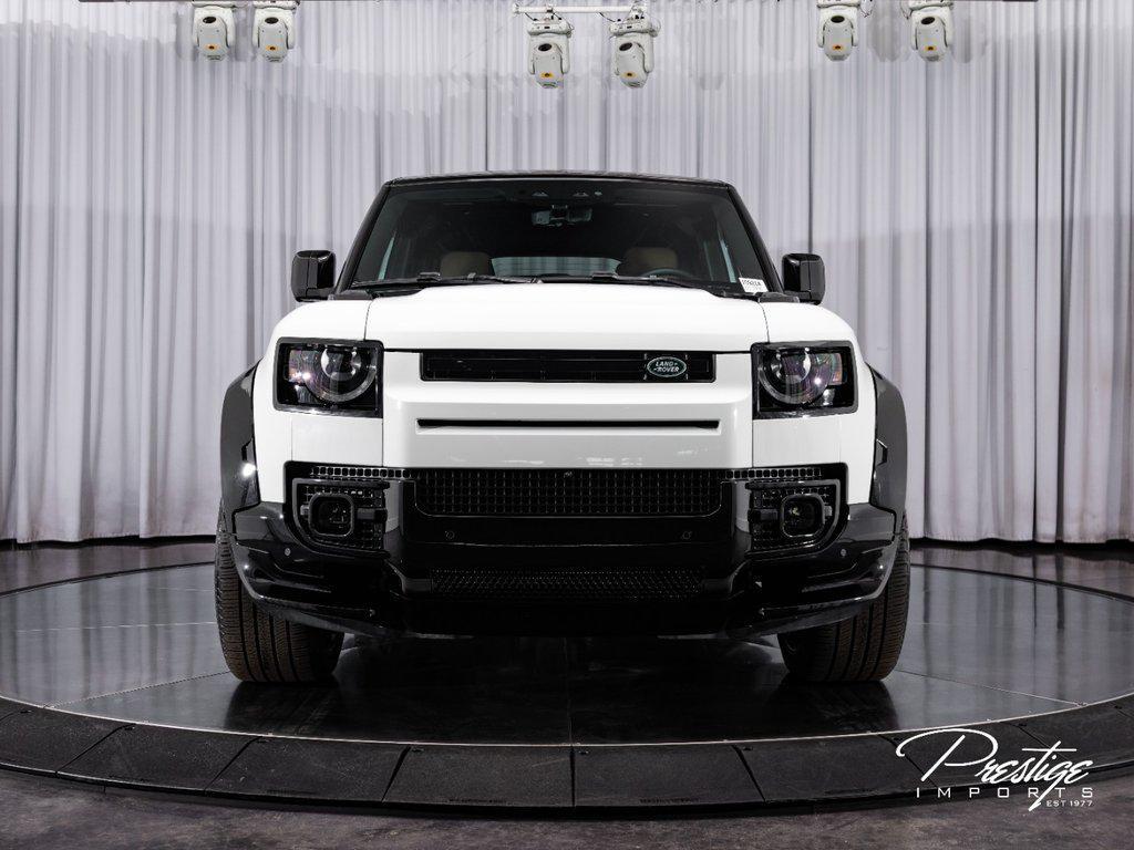 2025 Land Rover Defender 110 P500 X-Dynamic SE North Miami Beach FL