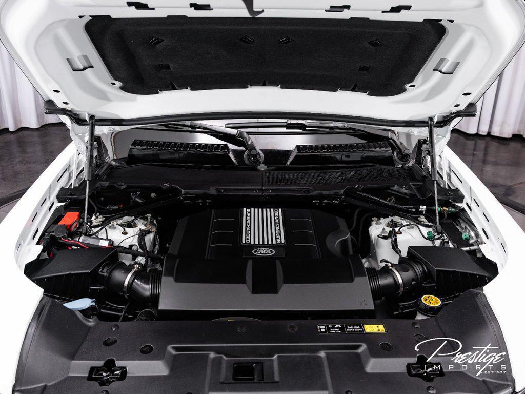 2025 Land Rover Defender 110 P500 X-Dynamic SE North Miami Beach FL