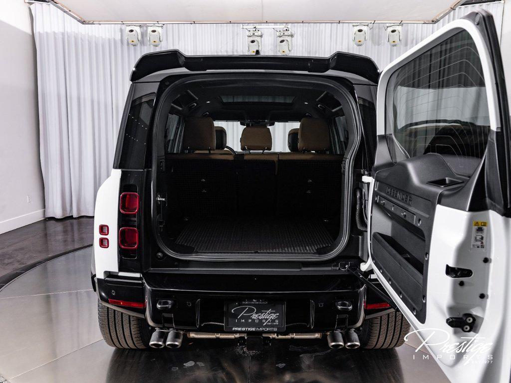 2025 Land Rover Defender 110 P500 X-Dynamic SE North Miami Beach FL