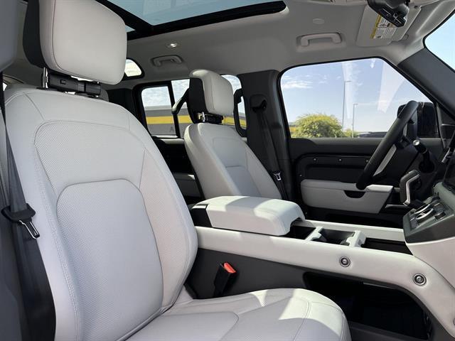 2025 Land Rover Defender 110 P500 X-Dynamic SE Tucson AZ