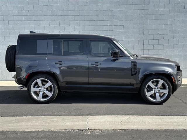 2025 Land Rover Defender 110 P500 X-Dynamic SE Tucson AZ