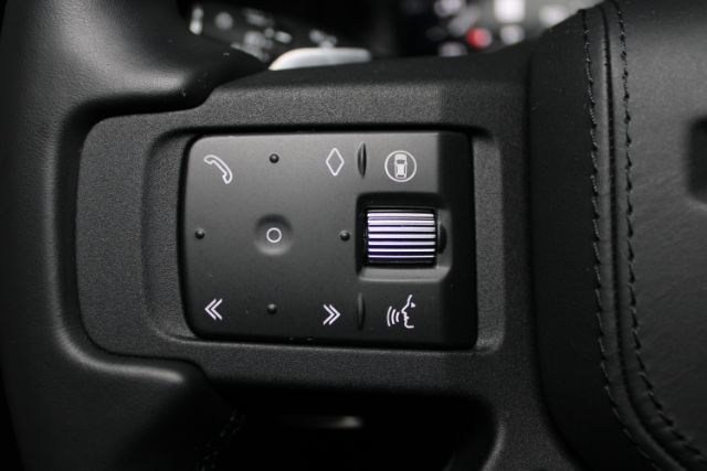 2025 Land Rover Defender 110 P525 V8 Chantilly VA