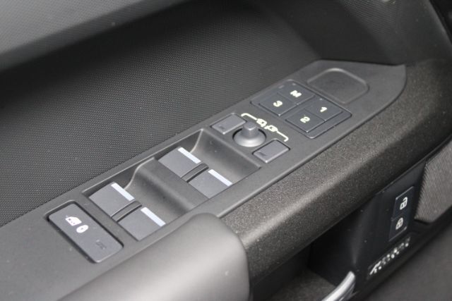 2025 Land Rover Defender 110 P525 V8 Chantilly VA