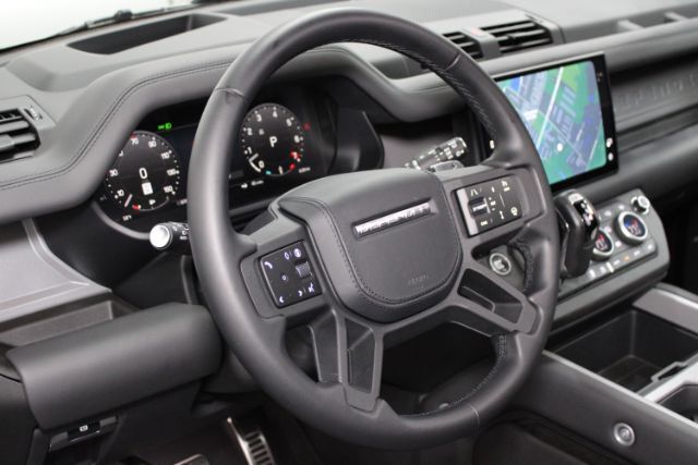 2025 Land Rover Defender 110 P525 V8 Chantilly VA