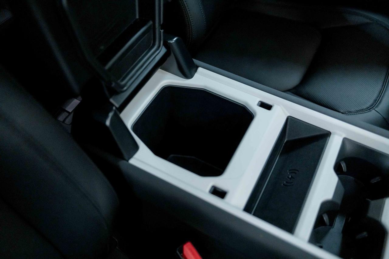 2025 Land Rover Defender 110 S Marietta GA