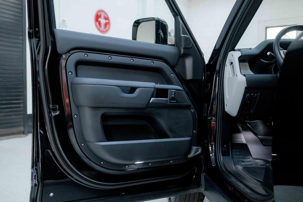 2025 Land Rover Defender 110 S Marietta GA