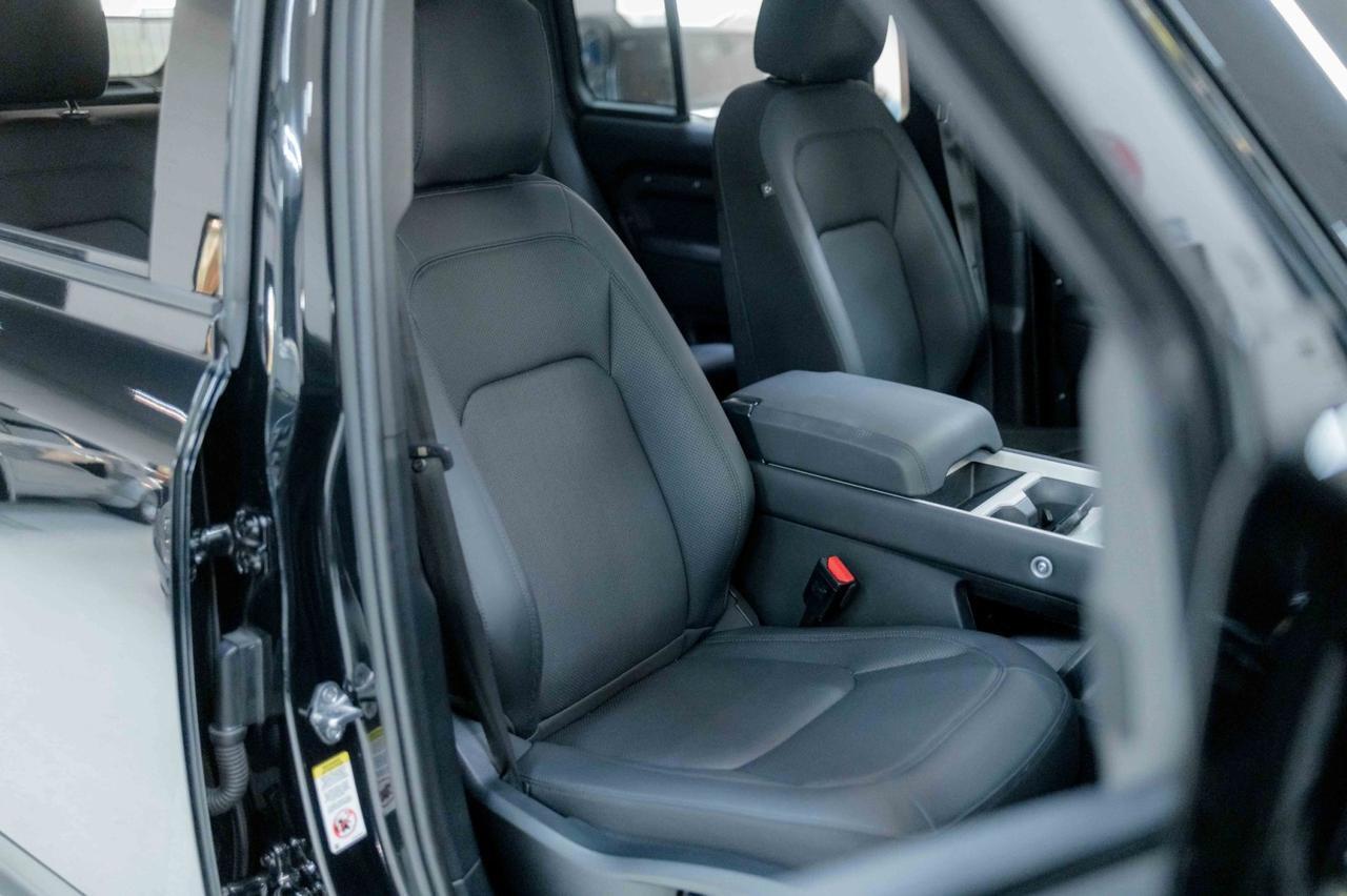 2025 Land Rover Defender 110 S Marietta GA