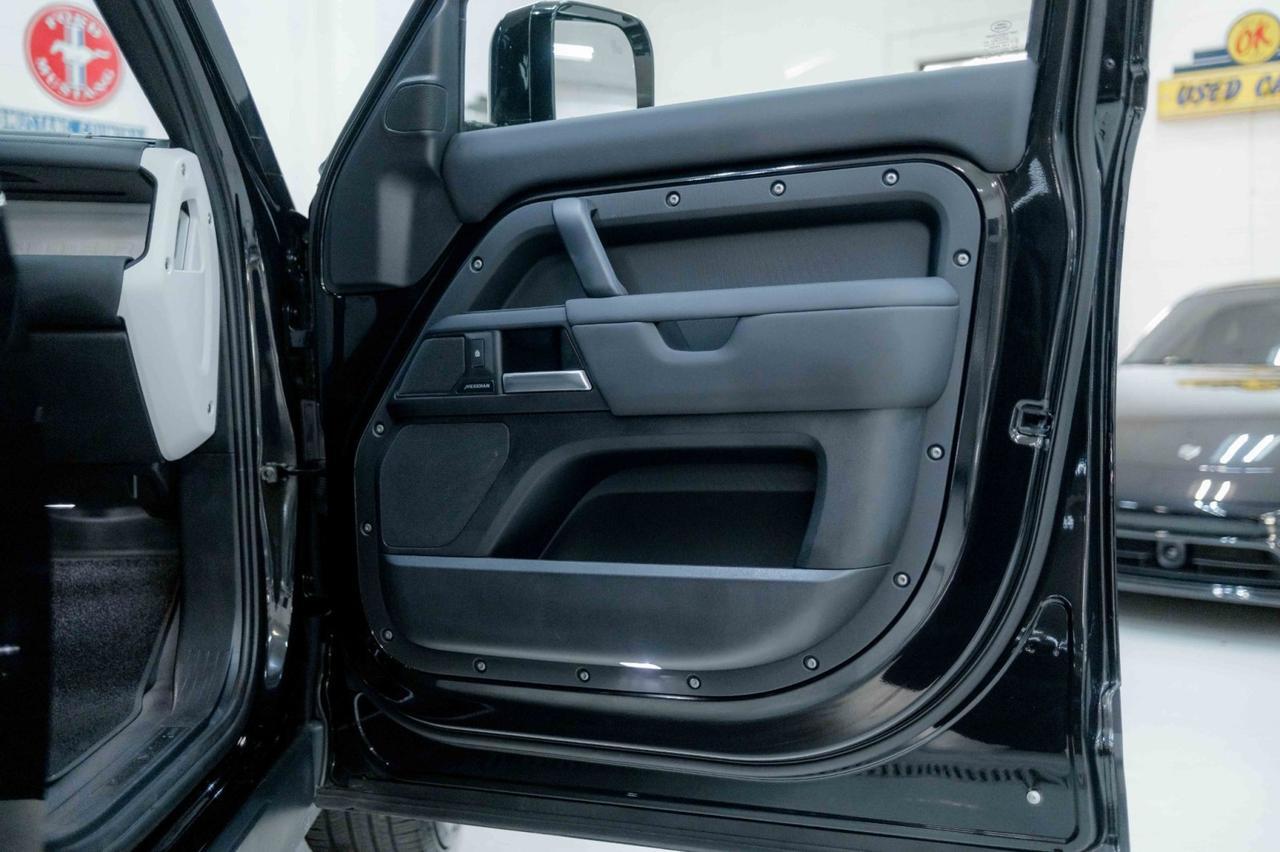 2025 Land Rover Defender 110 S Marietta GA