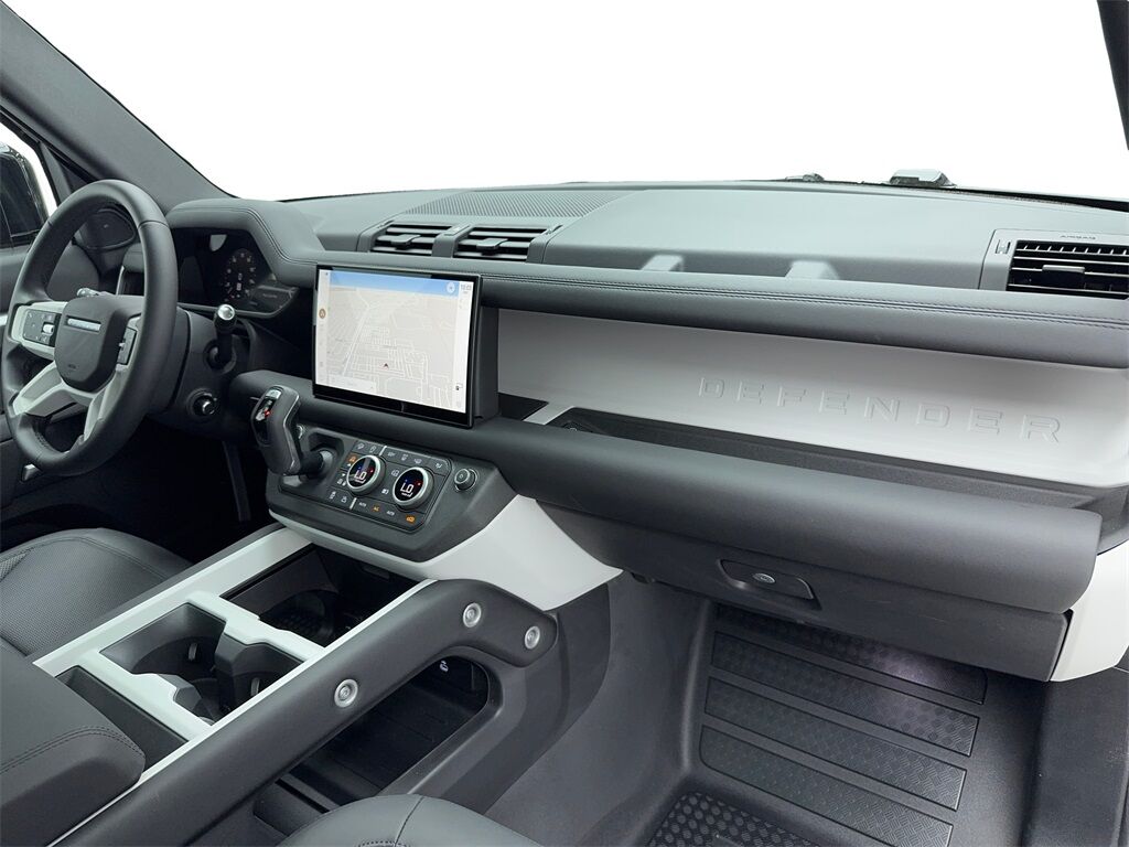 2025 Land Rover Defender 110 S NAV,CAM,PANO,HTD STS,BLIND SPOT,19&quot; WLS Plano TX