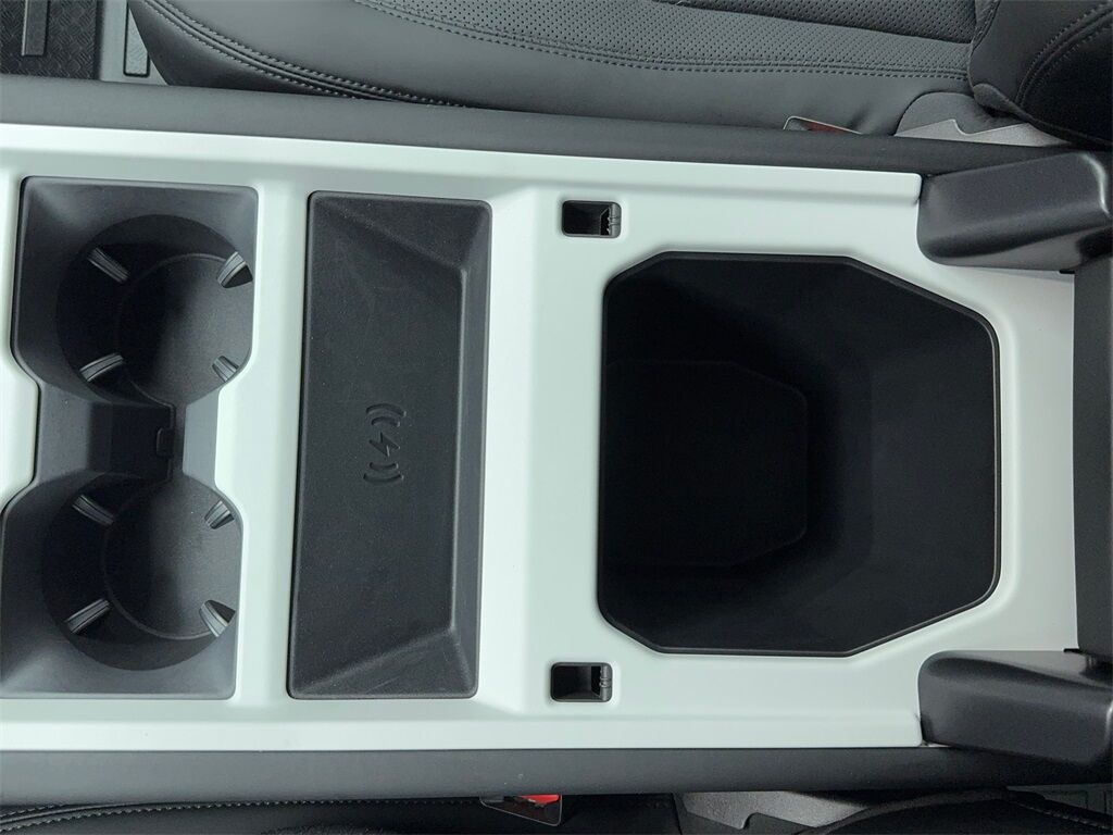 2025 Land Rover Defender 110 S NAV,CAM,PANO,HTD STS,BLIND SPOT,19&quot; WLS Plano TX