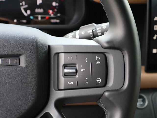 2025 Land Rover Defender 110 S Oshkosh WI