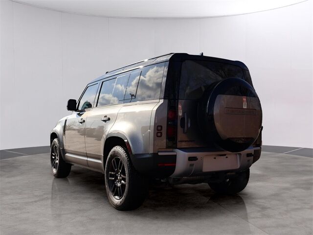 2025 Land Rover Defender 110 S Oshkosh WI