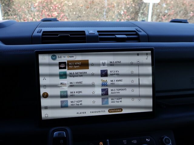 2025 Land Rover Defender 110 S Oshkosh WI