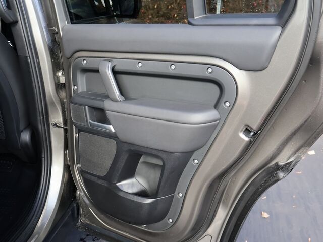 2025 Land Rover Defender 110 S Oshkosh WI