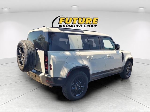 2025 Land Rover Defender 110 S