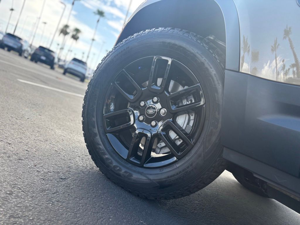 2025 Land Rover Defender 110 S Tucson AZ