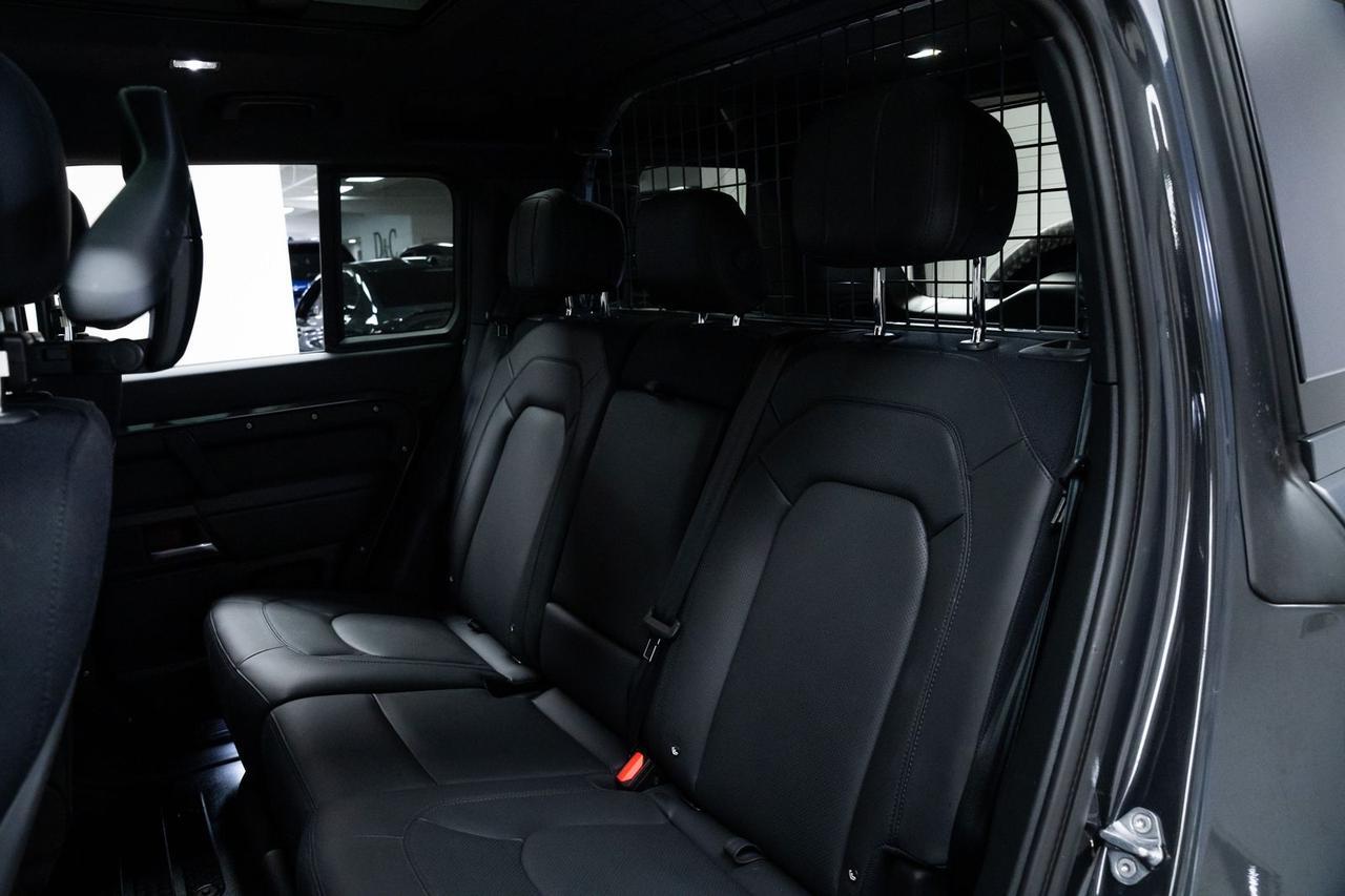 2025 Land Rover Defender 110 V8 1 Owner Vented Seats Portland OR