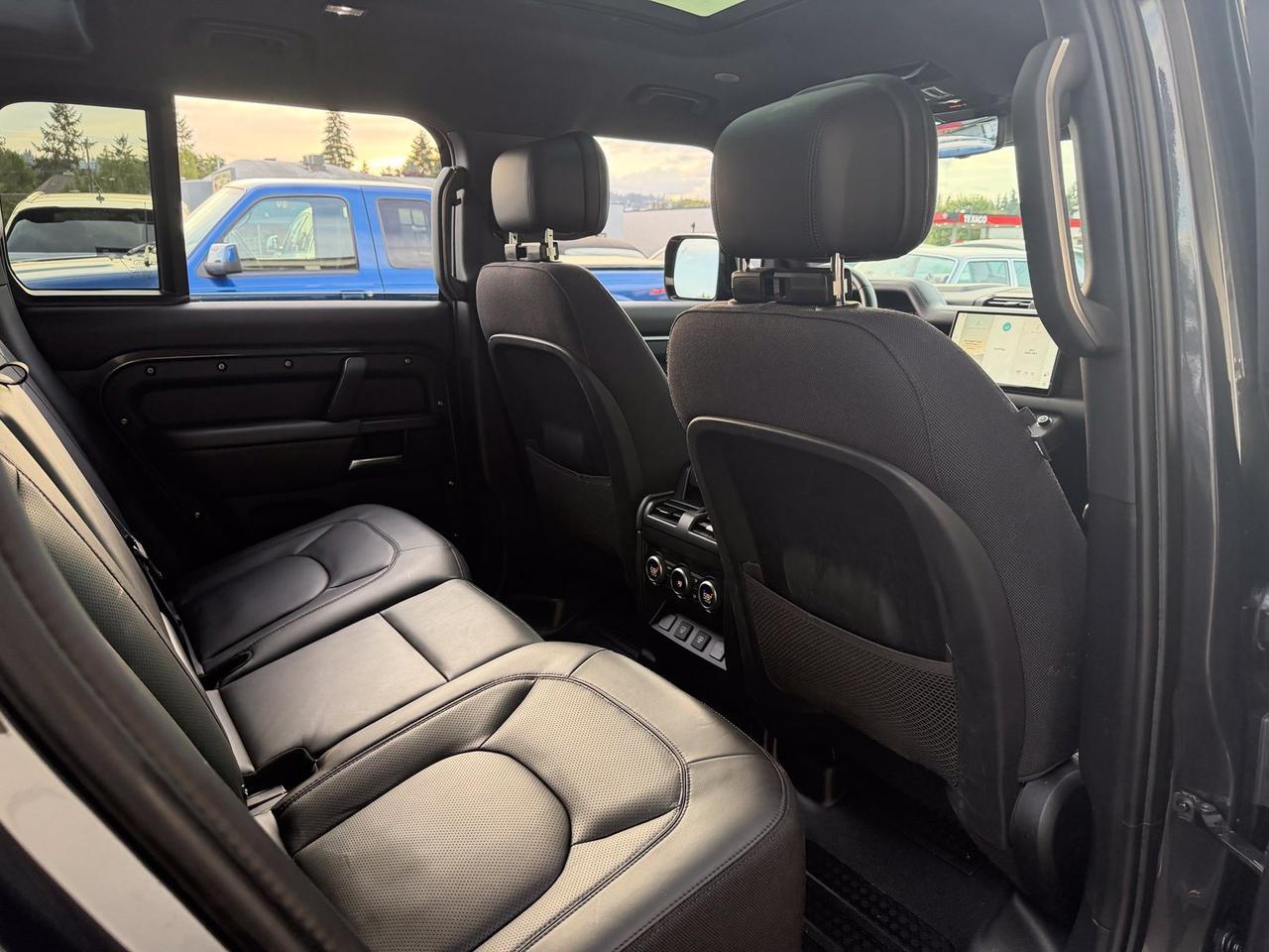 2025 Land Rover Defender 110 V8 Gladstone OR