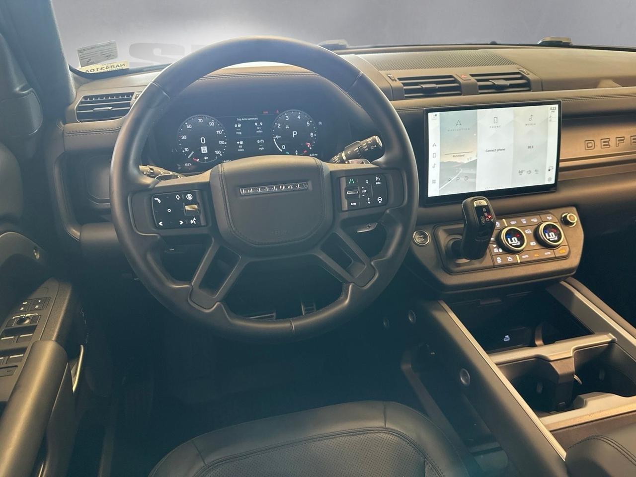 2025 Land Rover Defender 110 V8 Richmond VA