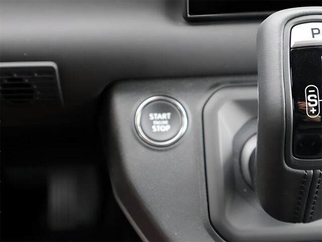 2025 Land Rover Defender 110 X-Dynamic SE Oshkosh WI
