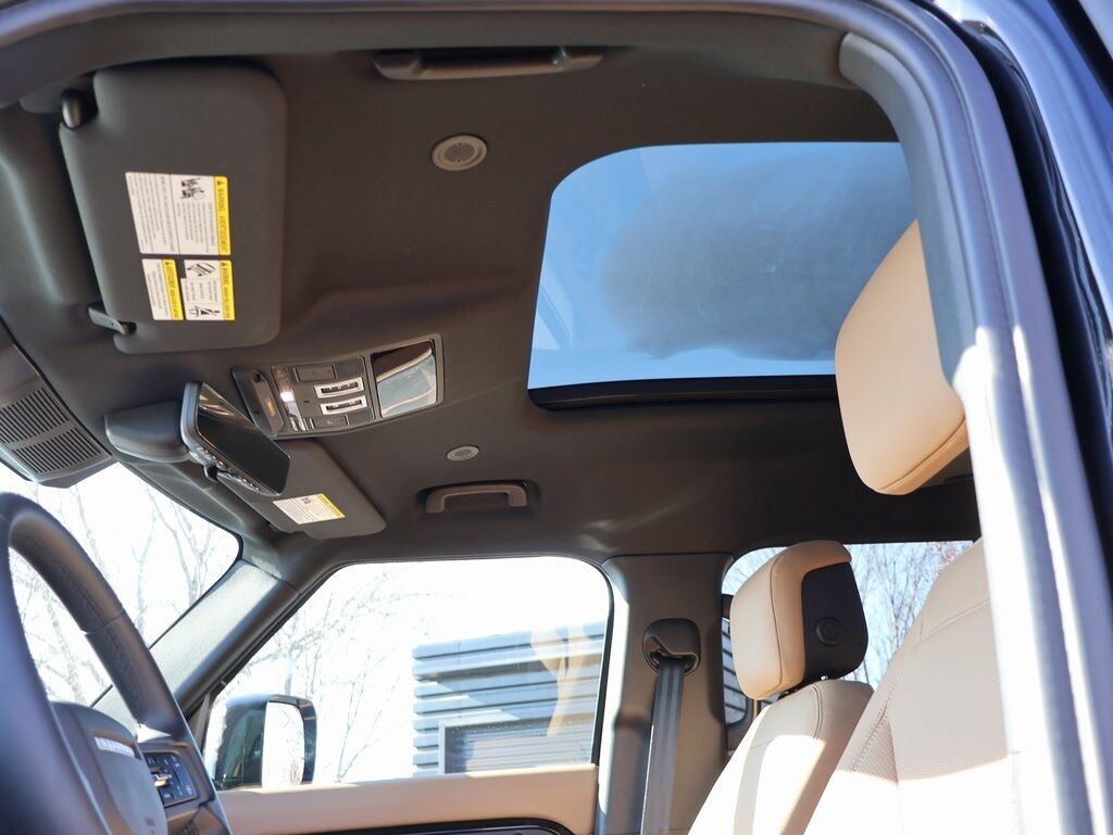 2025 Land Rover Defender 110 X-Dynamic SE San Clemente CA