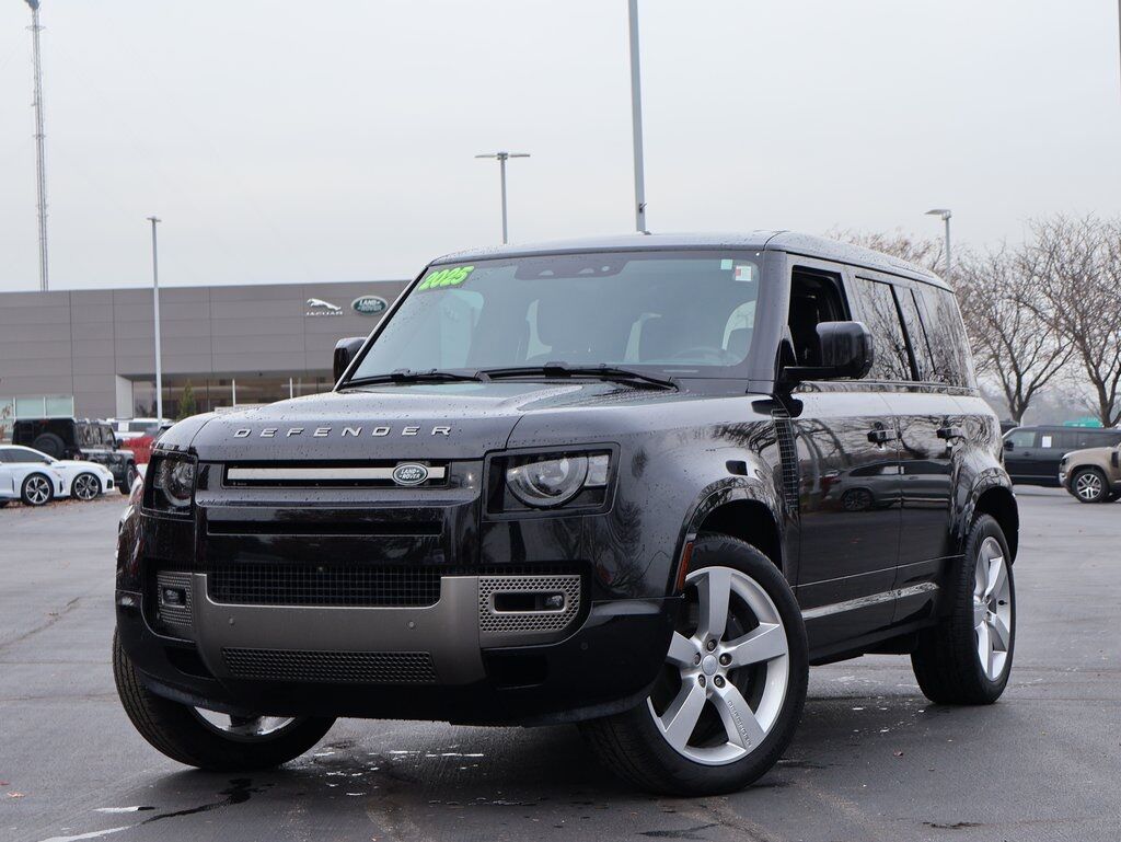 2025 Land Rover Defender 110