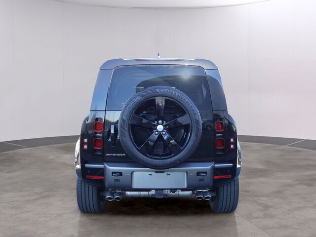 2025 Land Rover Defender 110 X-Dynamic SE v8 Oshkosh WI 2025 Land Rover Defender 110 X-Dynamic SE v8 Oshkosh WI