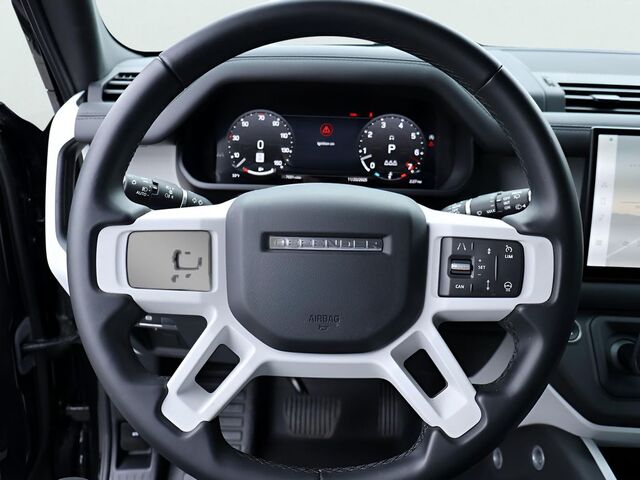 2025 Land Rover Defender 110 X-Dynamic SE v8 Oshkosh WI 2025 Land Rover Defender 110 X-Dynamic SE v8 Oshkosh WI