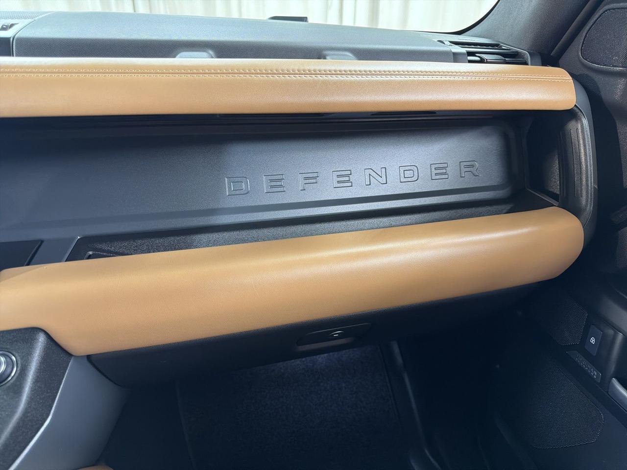 2025 Land Rover Defender 110 X-Dynamic SE Annapolis MD