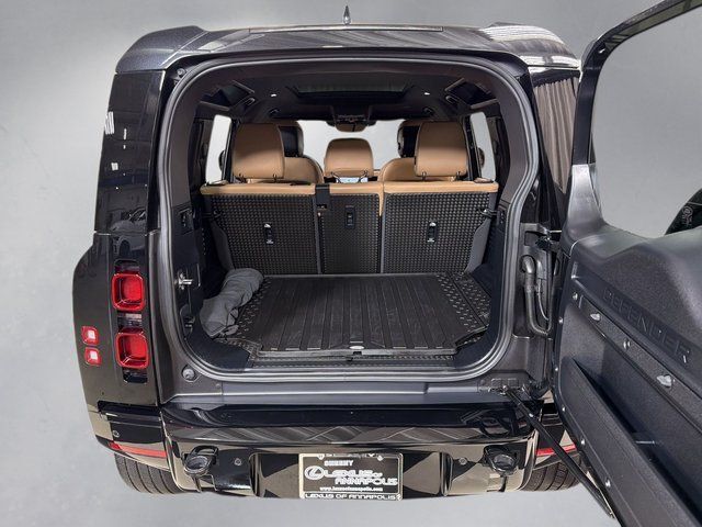 2025 Land Rover Defender 110 X-Dynamic SE Annapolis MD