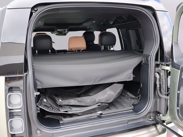 2025 Land Rover Defender 110 X Oshkosh WI