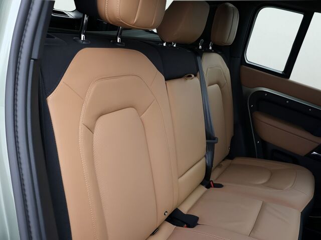 2025 Land Rover Defender 110 X Oshkosh WI