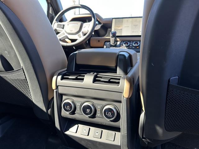 2025 Land Rover Defender 130 P400 X-Dynamic SE Tucson AZ