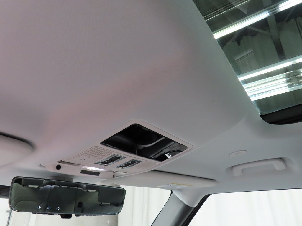 2025 Land Rover Defender 130 S AWD Fond du Lac WI