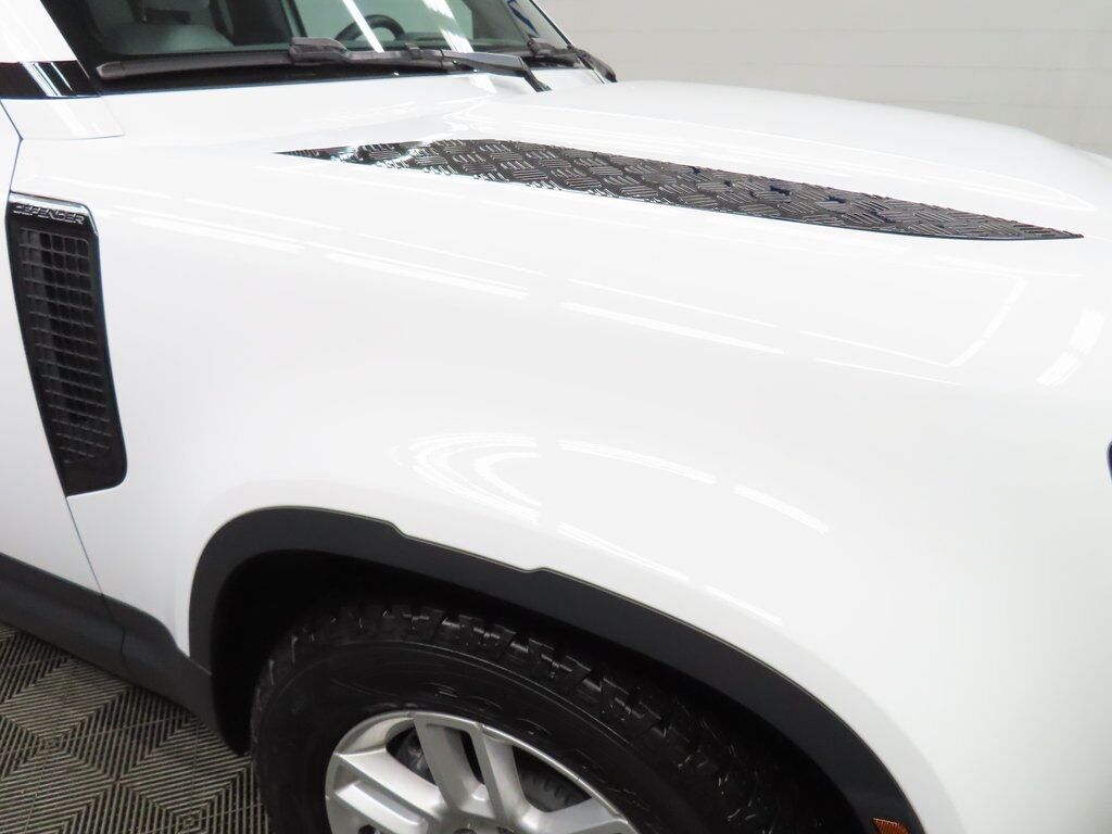 2025 Land Rover Defender 130 S AWD Fond du Lac WI