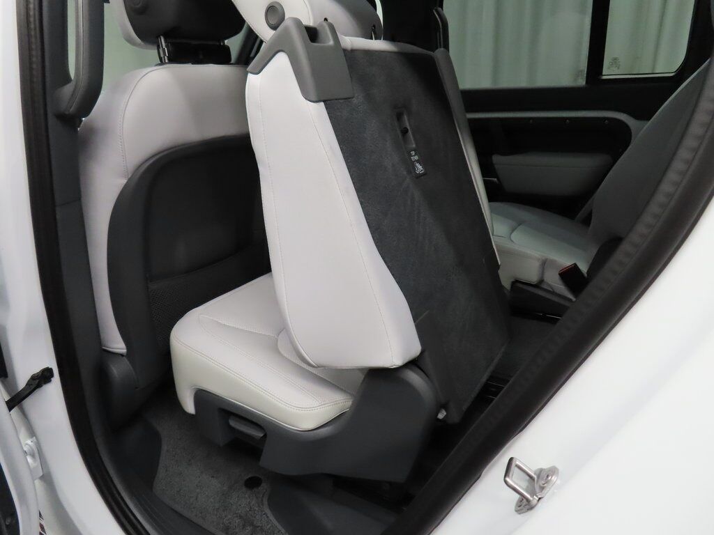 2025 Land Rover Defender 130 S AWD Fond du Lac WI